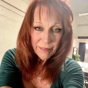 Meet your Posher, Joanne